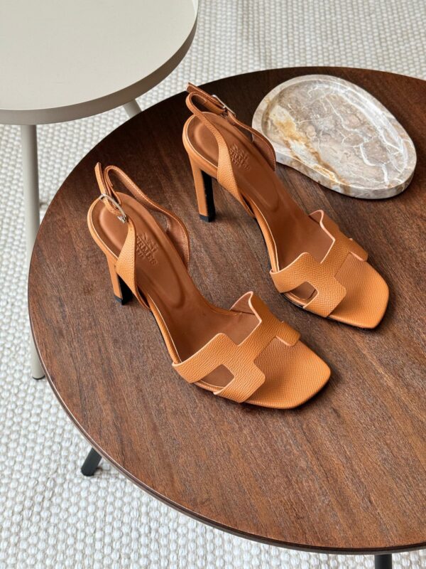 Hermes Holy 105 sandal