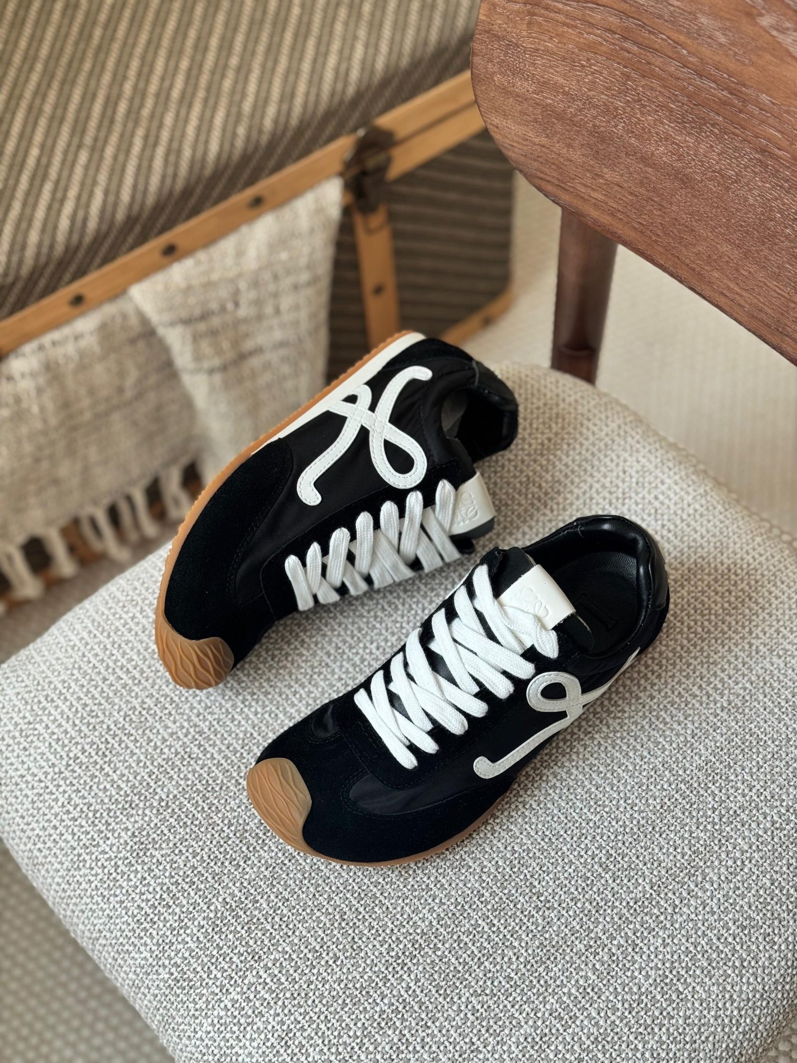 Loewe Ballet Runner 2.0