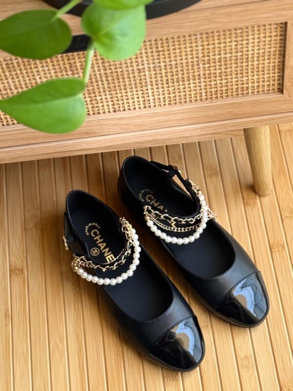 Chanel Mary Janes 2026