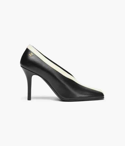 Pumps Chanel Shoes