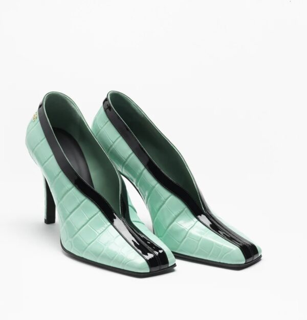 Pumps Chanel Shoes
