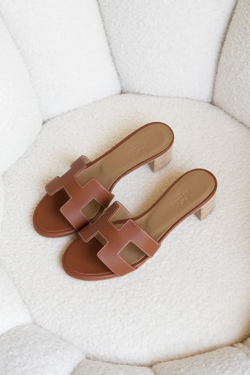 Hermes Oasis sandal