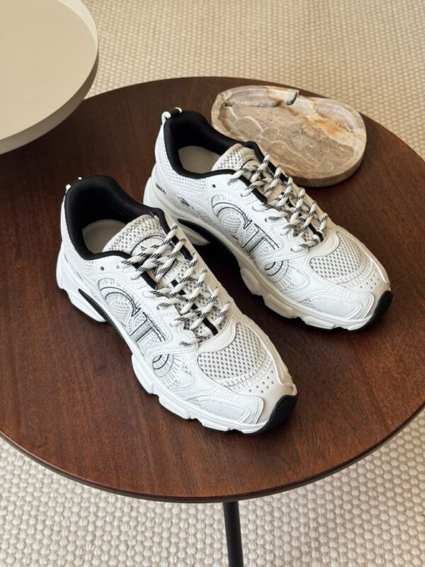 Dior Chrono Sneaker