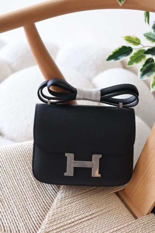 Hermes Constance 18cm