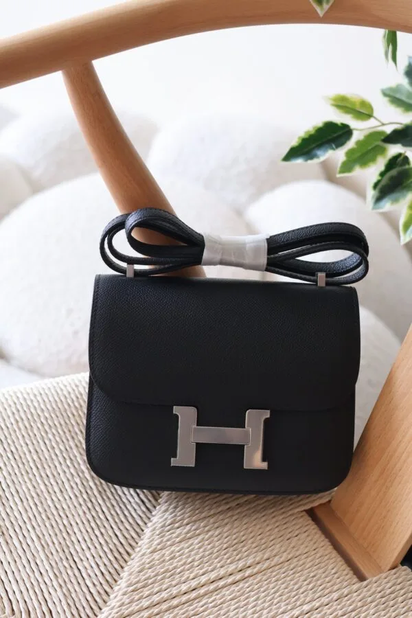 Hermes Constance 18cm