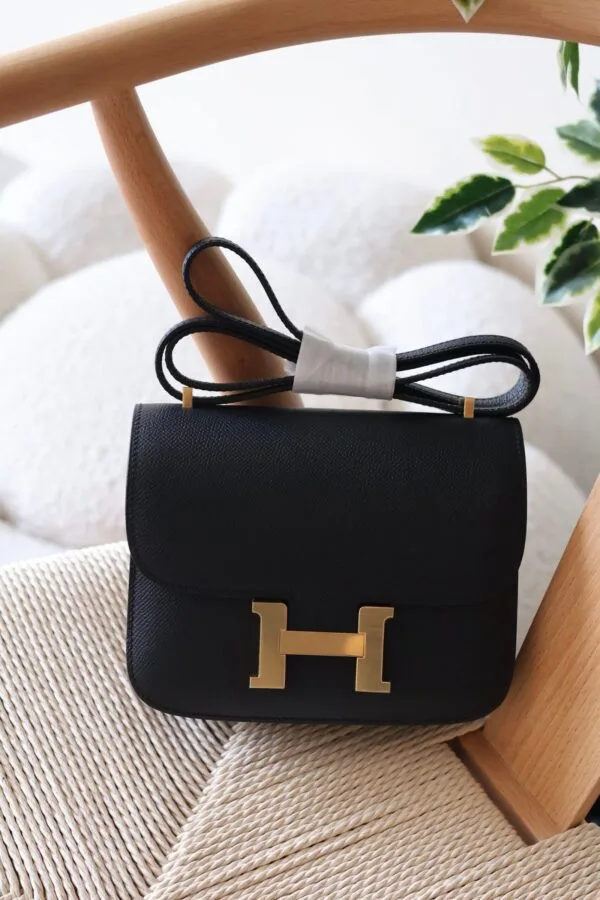 Hermes Constance 18cm