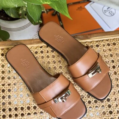 Elegant Classic Leather Flats | Timeless Comfort Shoes - View 35