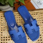 Elegant Classic Leather Flats | Timeless Comfort Shoes