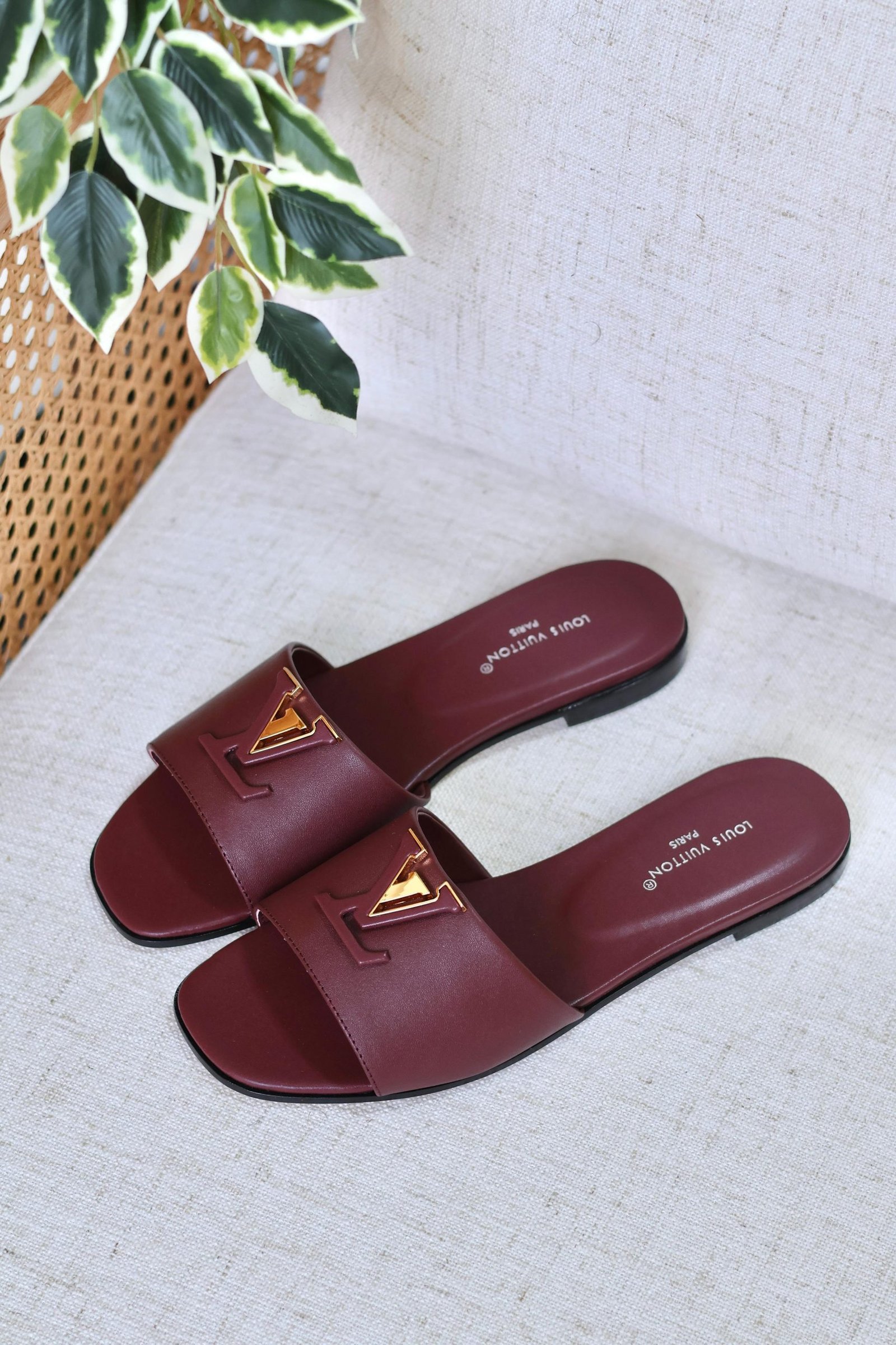 LV Mare Flat Mule