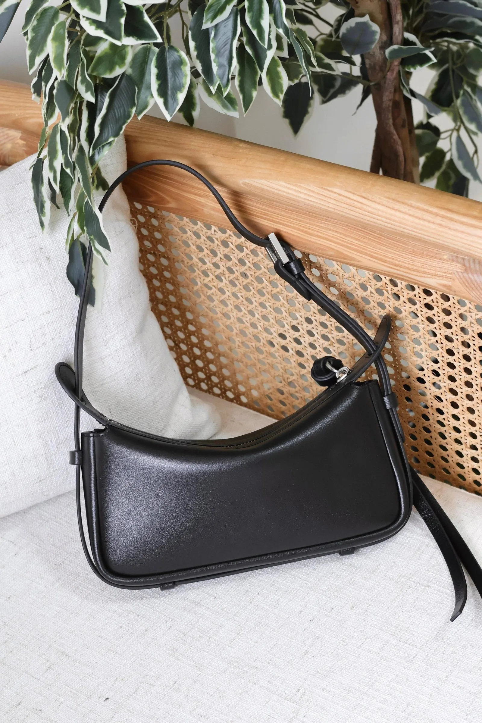 Fendi Simply 22cm bag