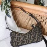 Fendi Simply 22cm bag