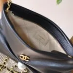 Chanel clutch bag with pearl 24cm