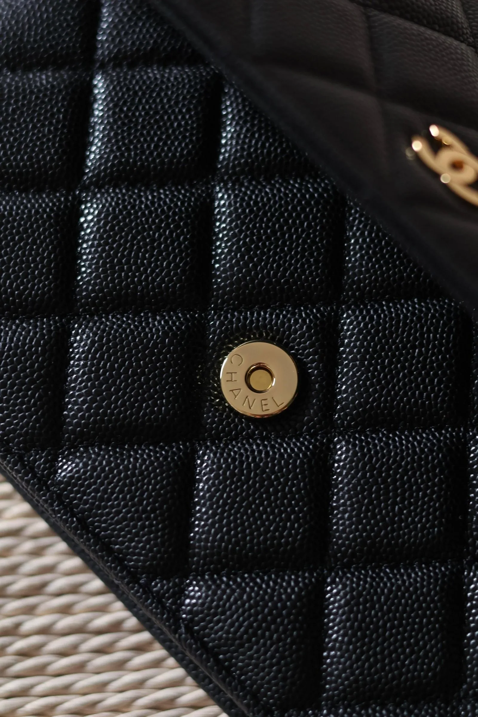Chanel Wallet on Chain 19cm