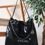 Chanel 22 handbag
