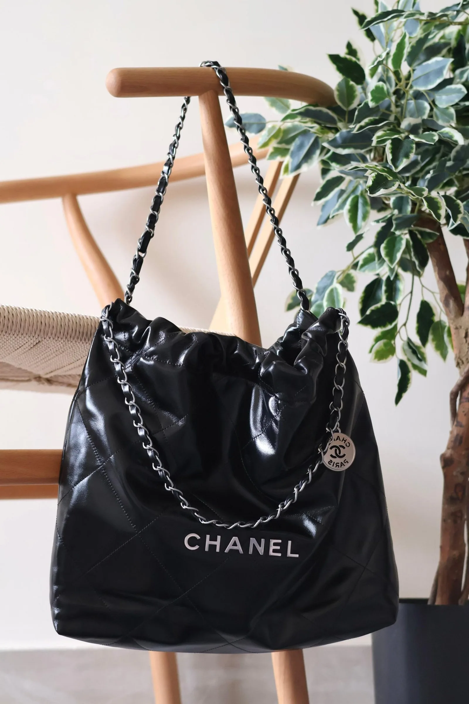 Chanel 22 handbag