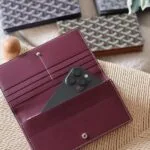 Minimal Long Zip Wallet for Everyday Elegance