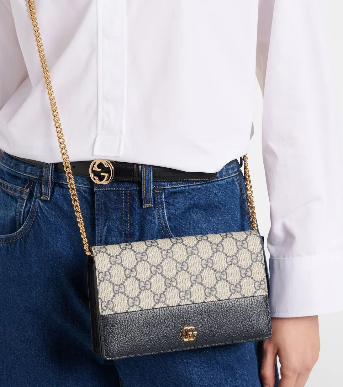 Elegant Wallet on Chain Bag – Minimal Luxury Crossbody Style