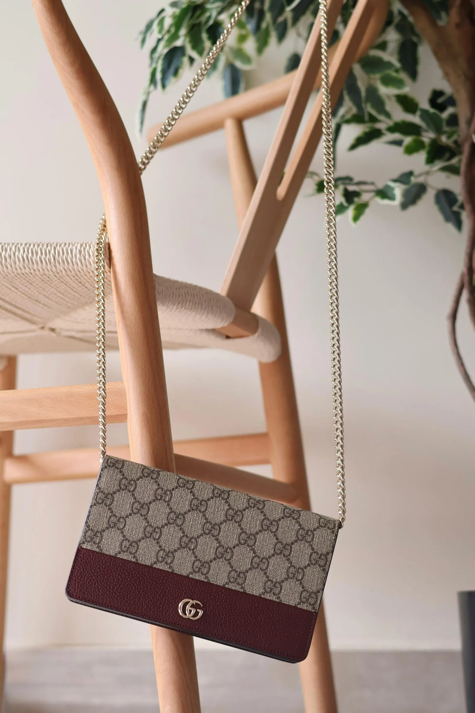 Elegant Wallet on Chain Bag – Minimal Luxury Crossbody Style