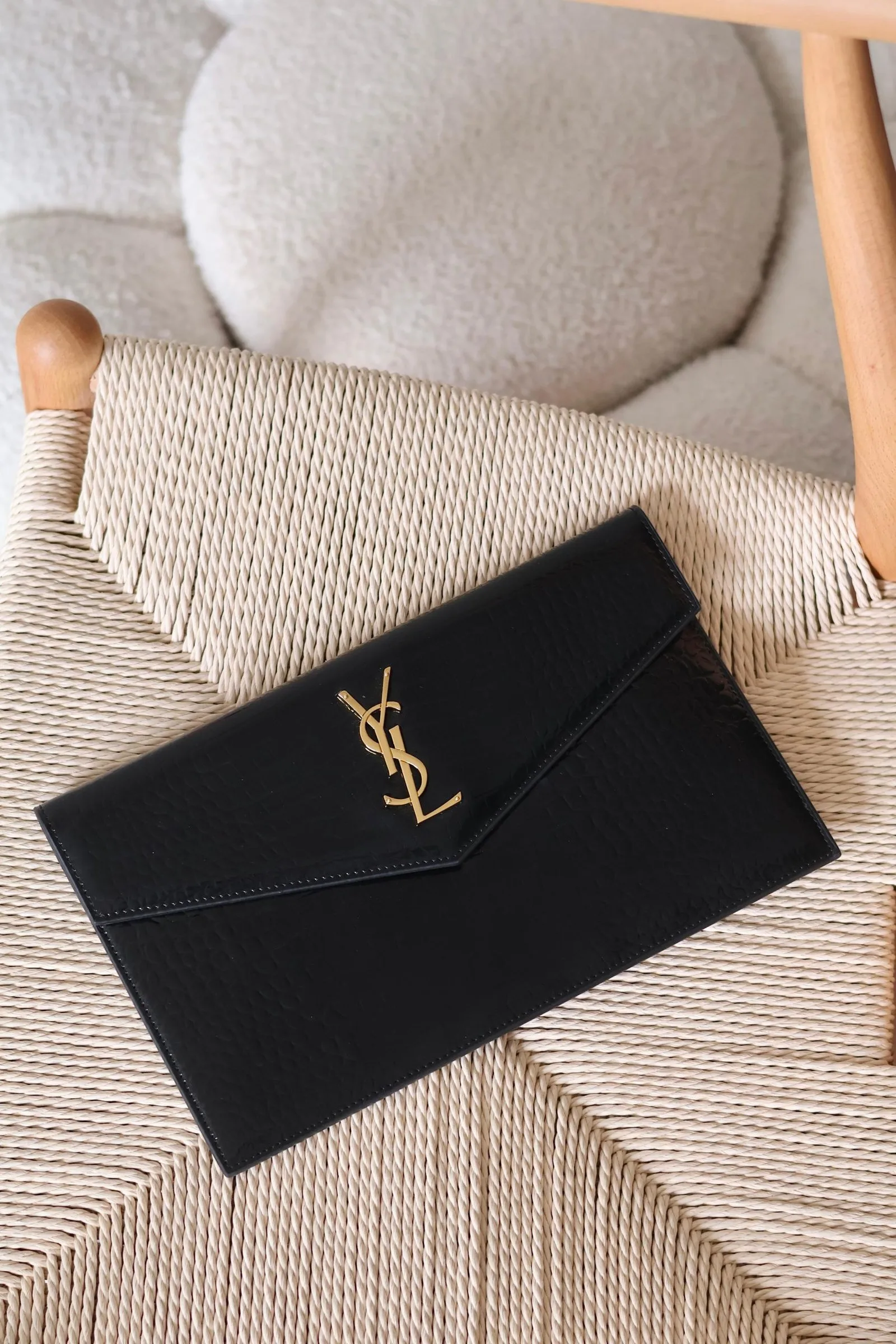 YSL Uptown pouch 27cm