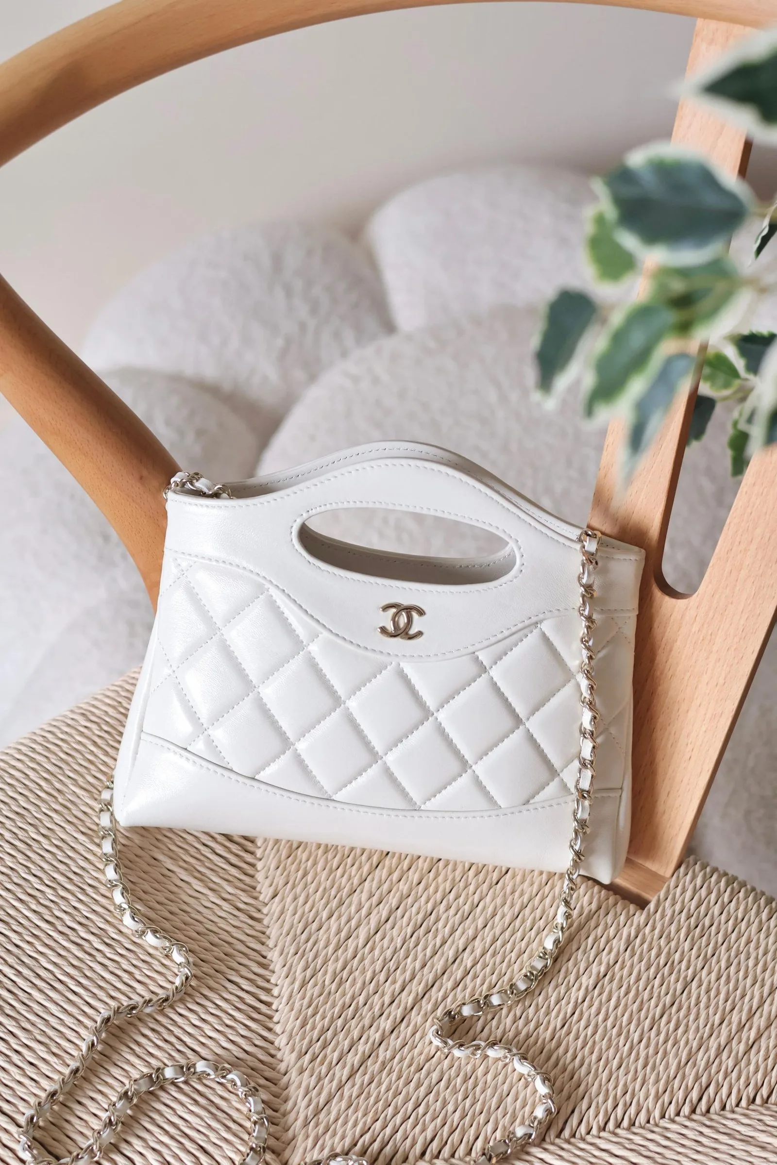 Chanel 31 20cm bag