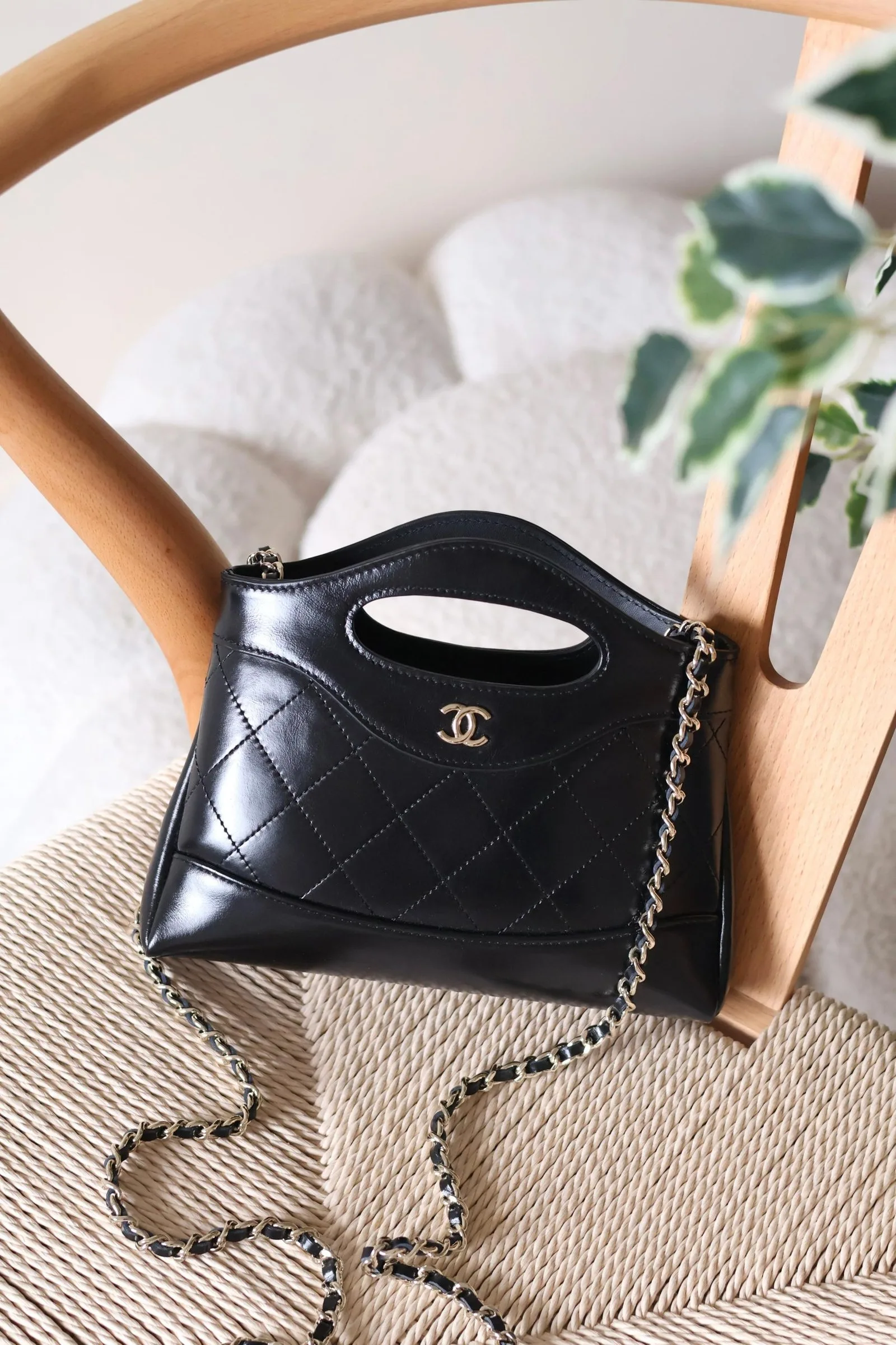 Chanel 31 20cm bag