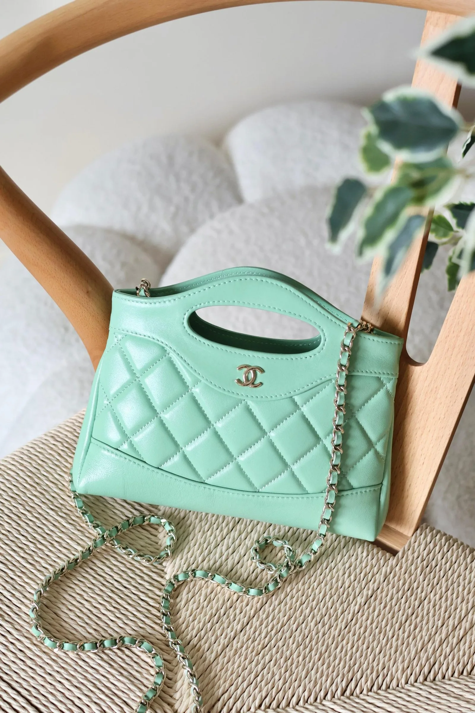 Chanel 31 20cm bag