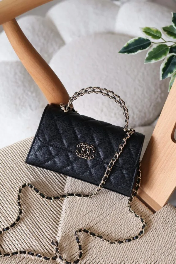 Chanel 19cm Clutch bag