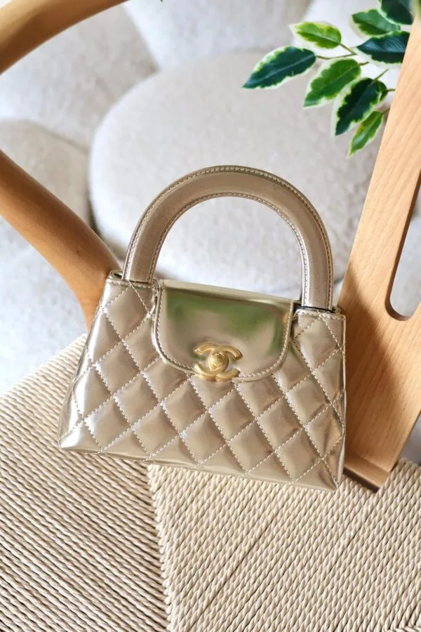 Chanel 19cm Bag