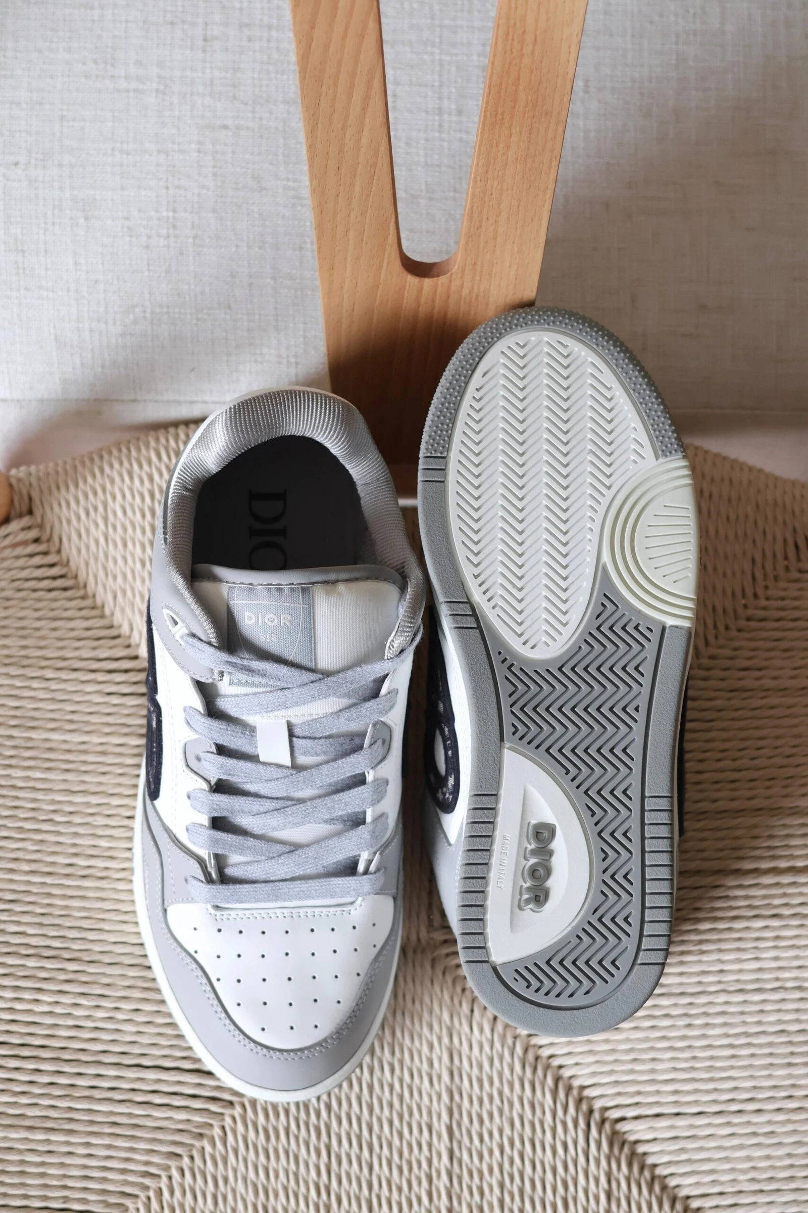 Dior B57 Low Sneaker - Men’s