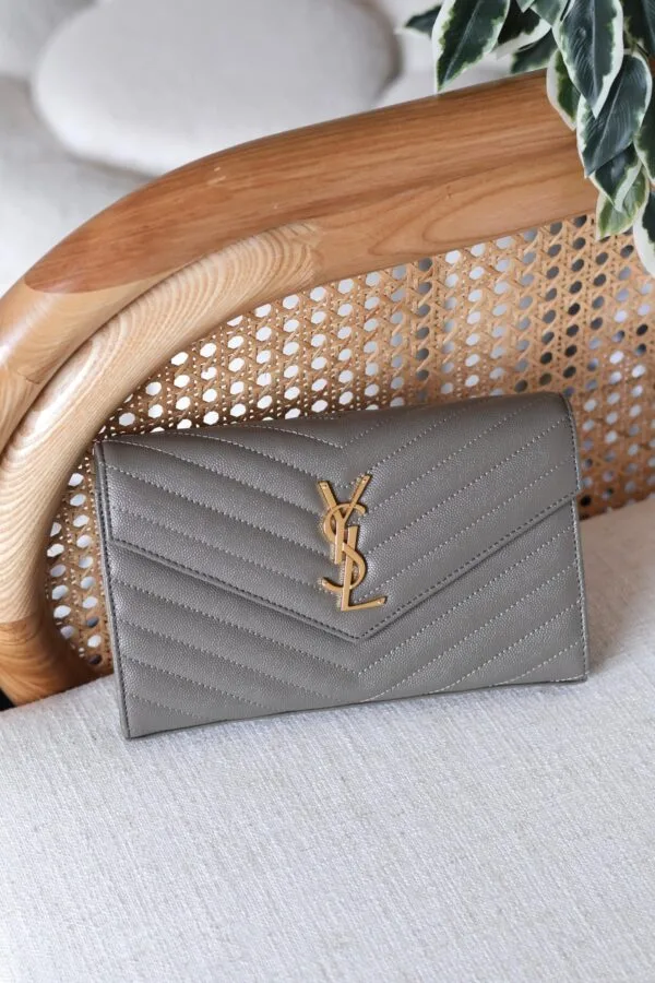 YSL 22.5cm Bag