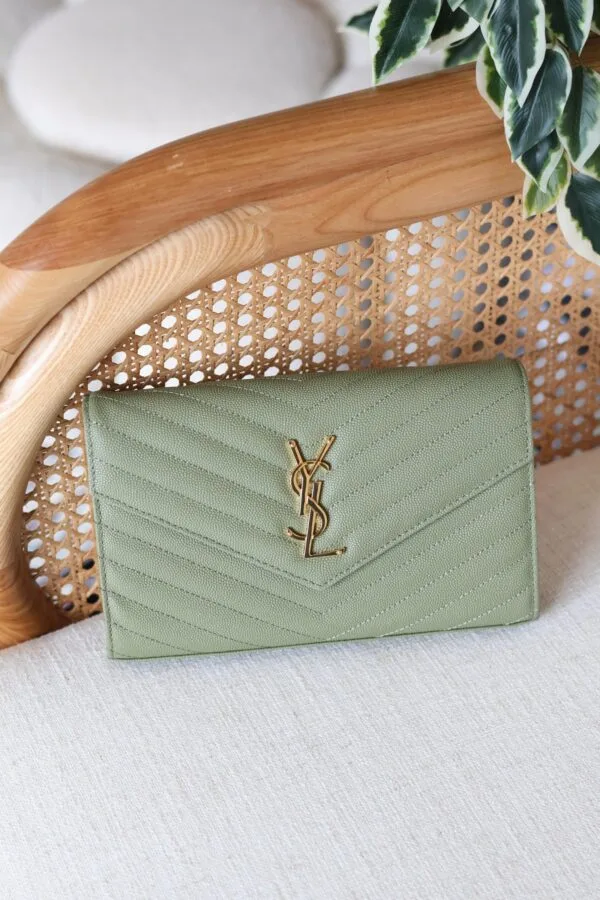 YSL 22.5cm Bag