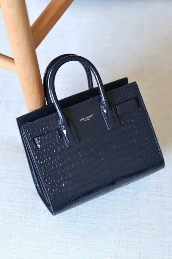 YSL 22cm bag