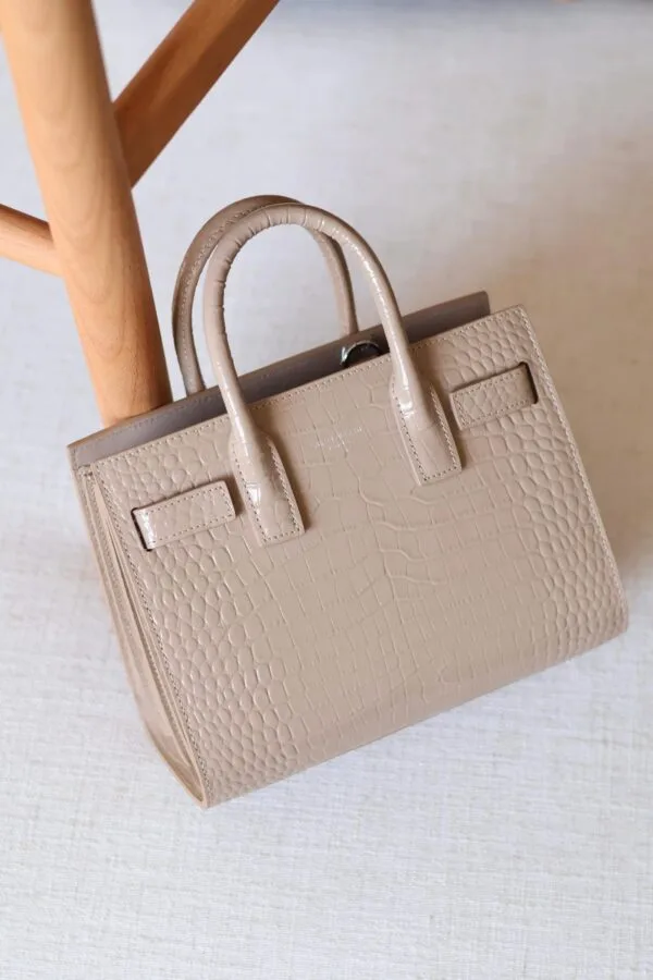YSL 22cm bag