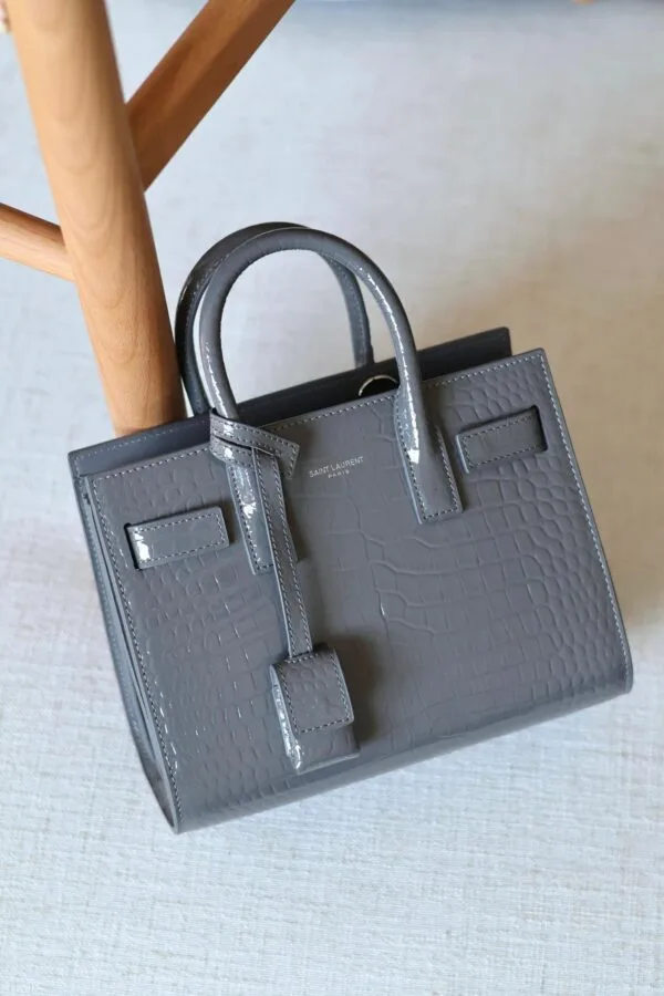 YSL 22cm bag