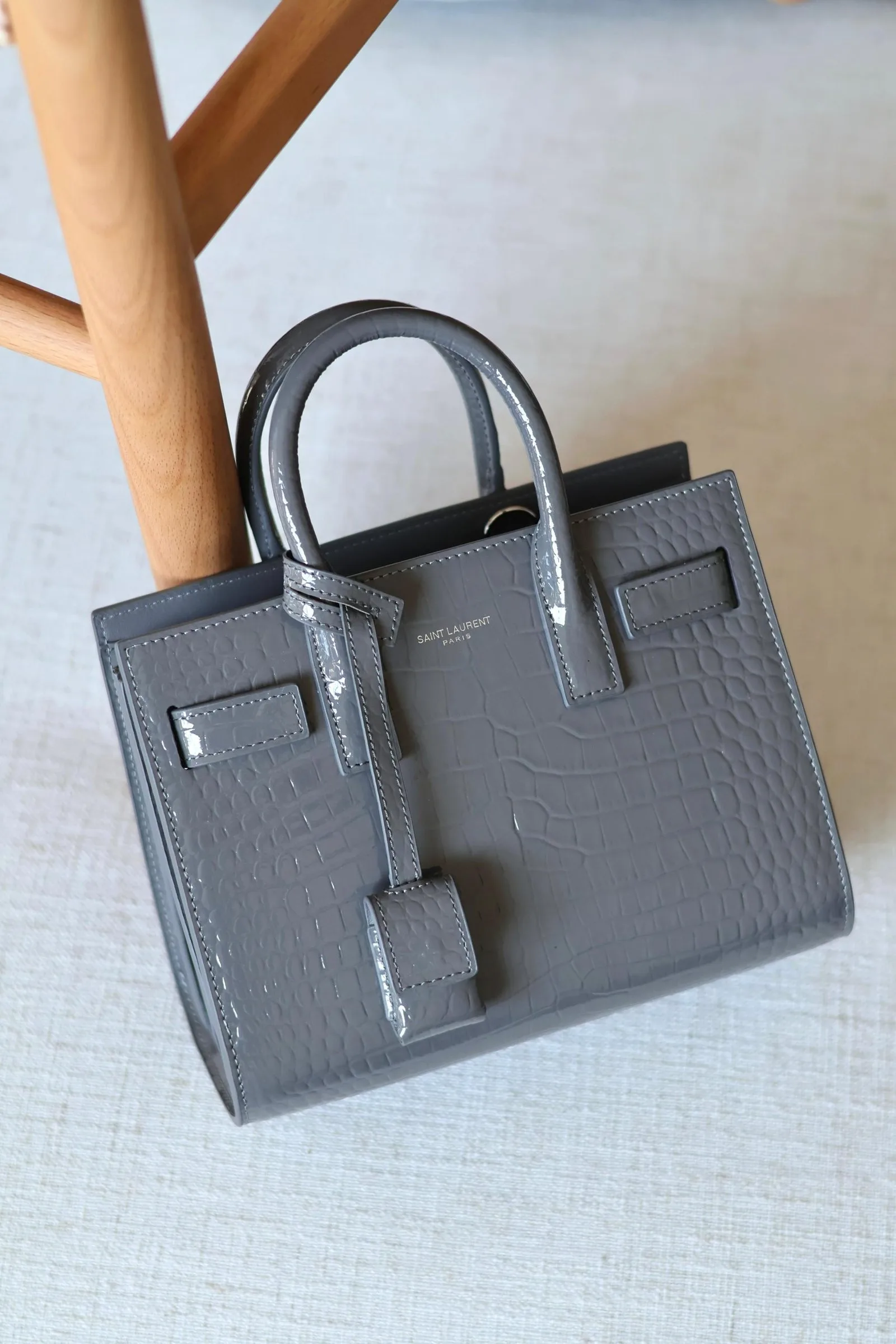YSL 22cm bag