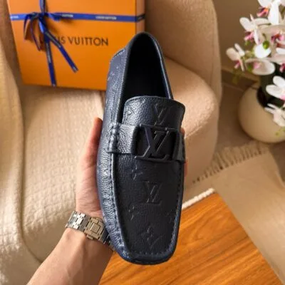 Navy LV