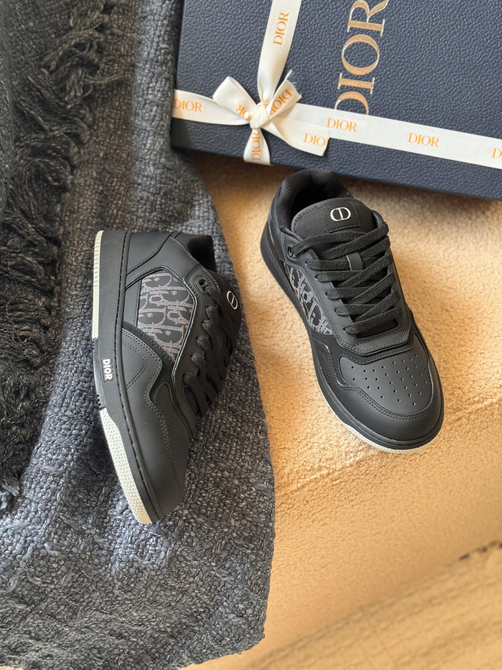 Dior B27 Uptown Low-Top Sneaker