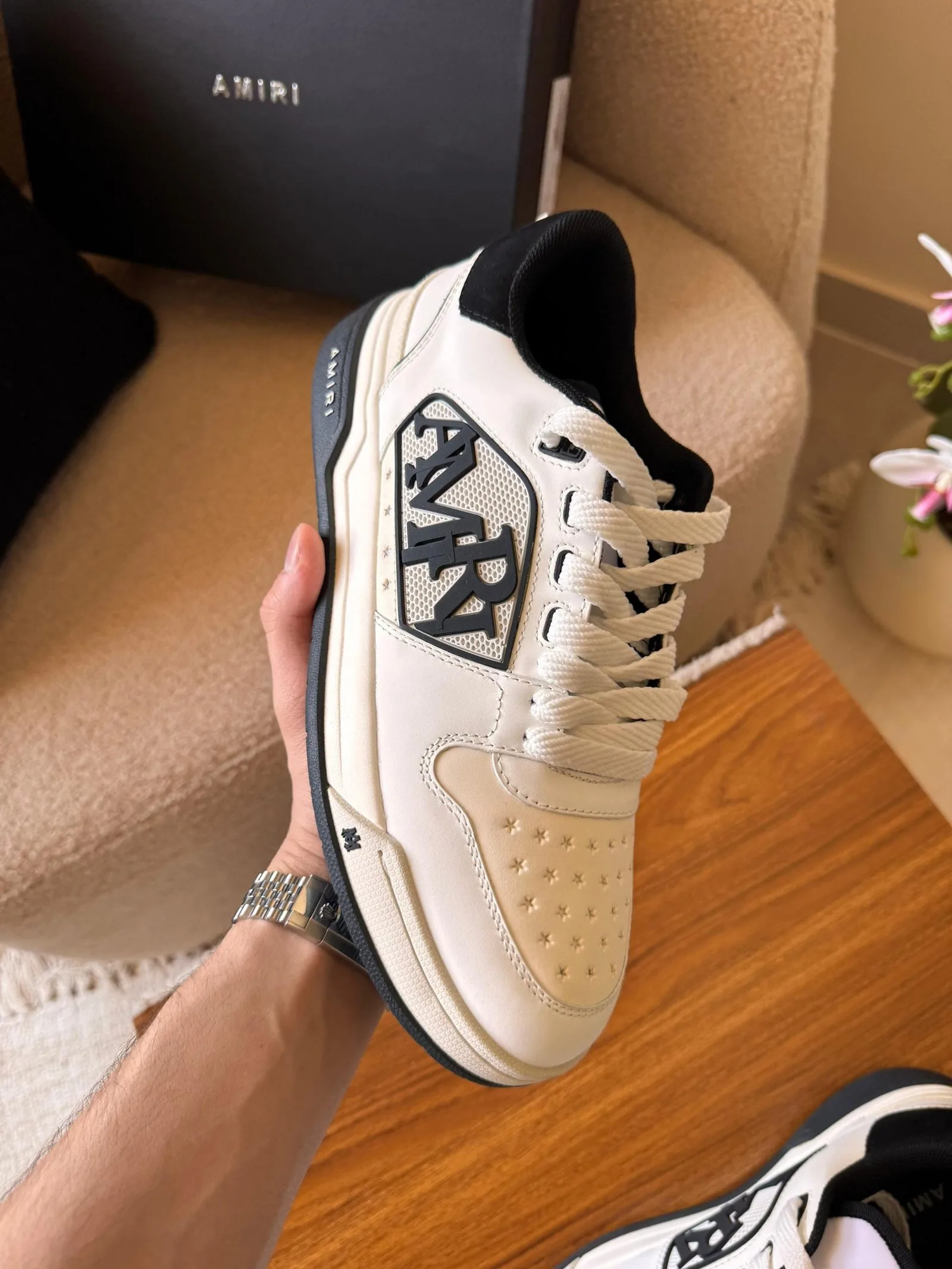 Amiri Classic Low Sneakers