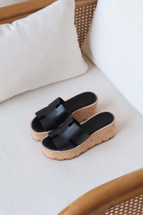 Hermes Eze 30 sandal