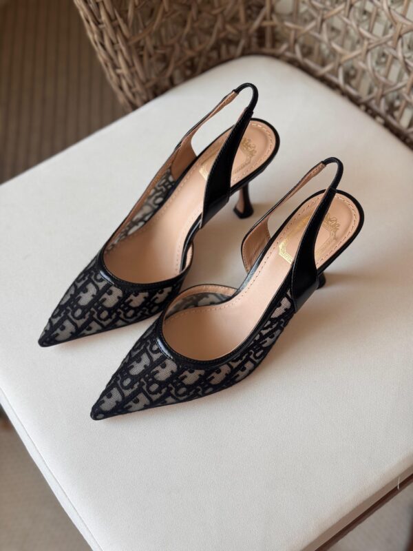 Adiorable Slingback Pump DIOR