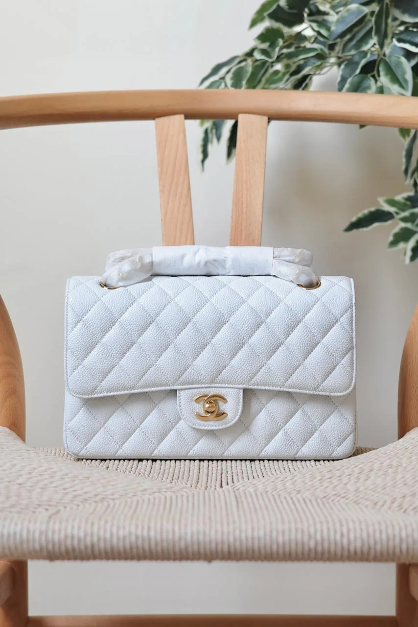 25cm Designer Flap Bag – Chanel Style | Dubai
