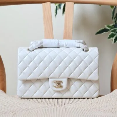 25cm Designer Flap Bag – Chanel Style | Dubai