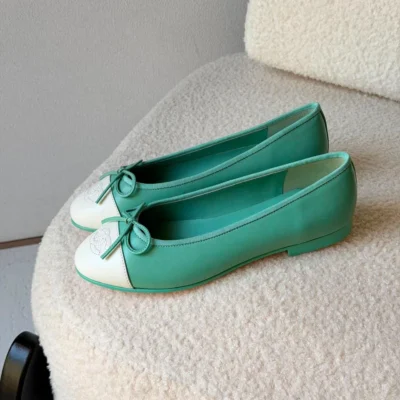 Classic Quilted Ballerina Flats | Elegant Comfortable Shoes - Detail Close-up