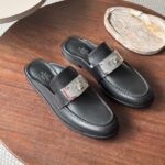Hermes Iota mule