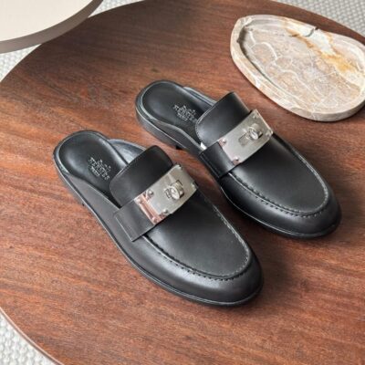 Hermes Iota mule