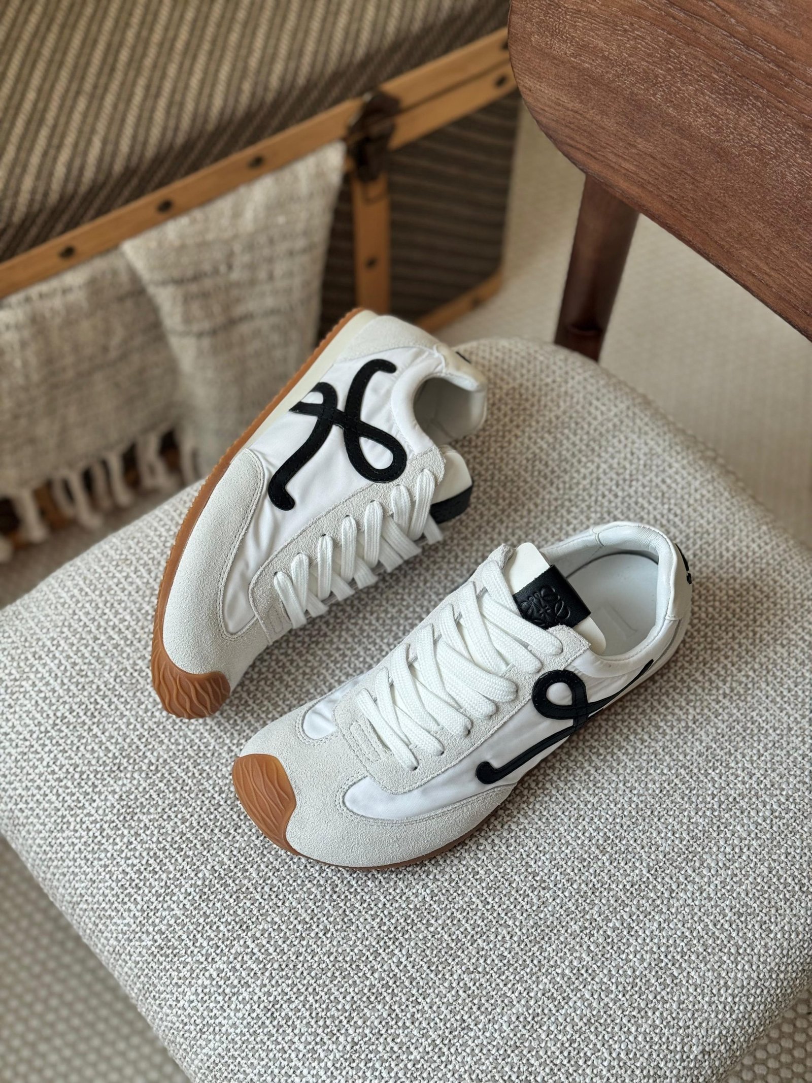Loewe Ballet Runner 2.0