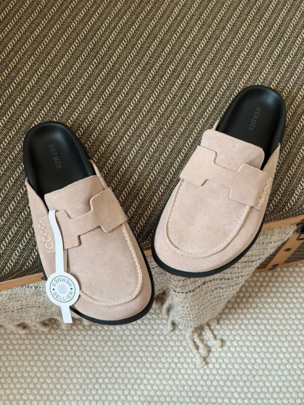 Hermes Go mule