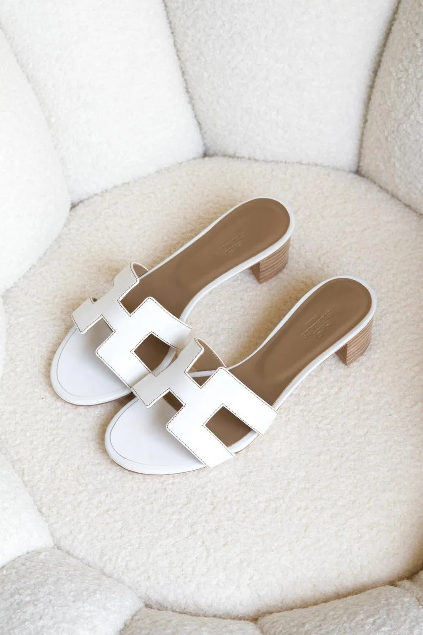 Hermes Oasis sandal
