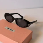 miu miu Sunglasses