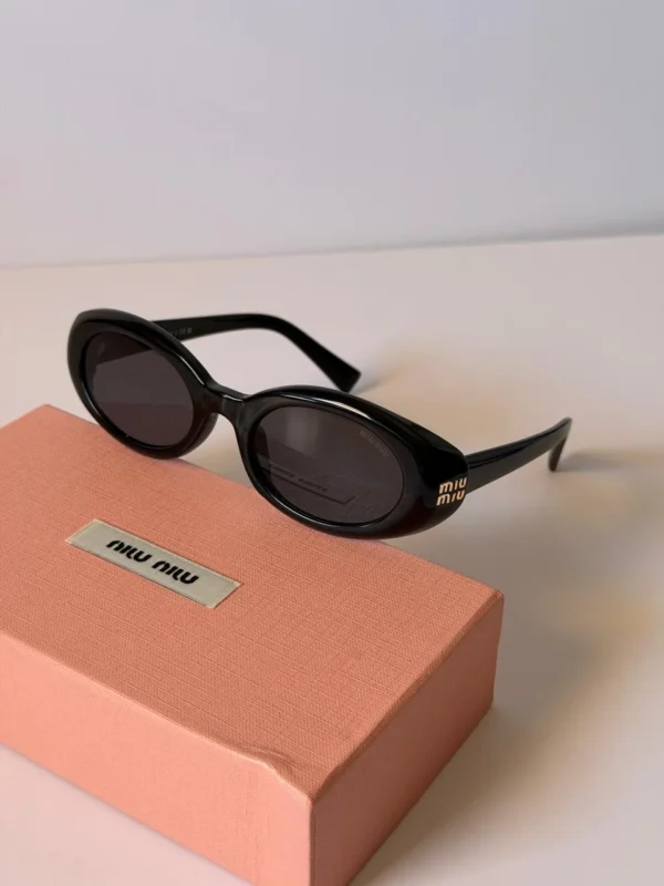 miu miu Sunglasses
